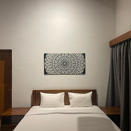 Tea Library Bed & Breakfast Hikkaduwa Exterior foto